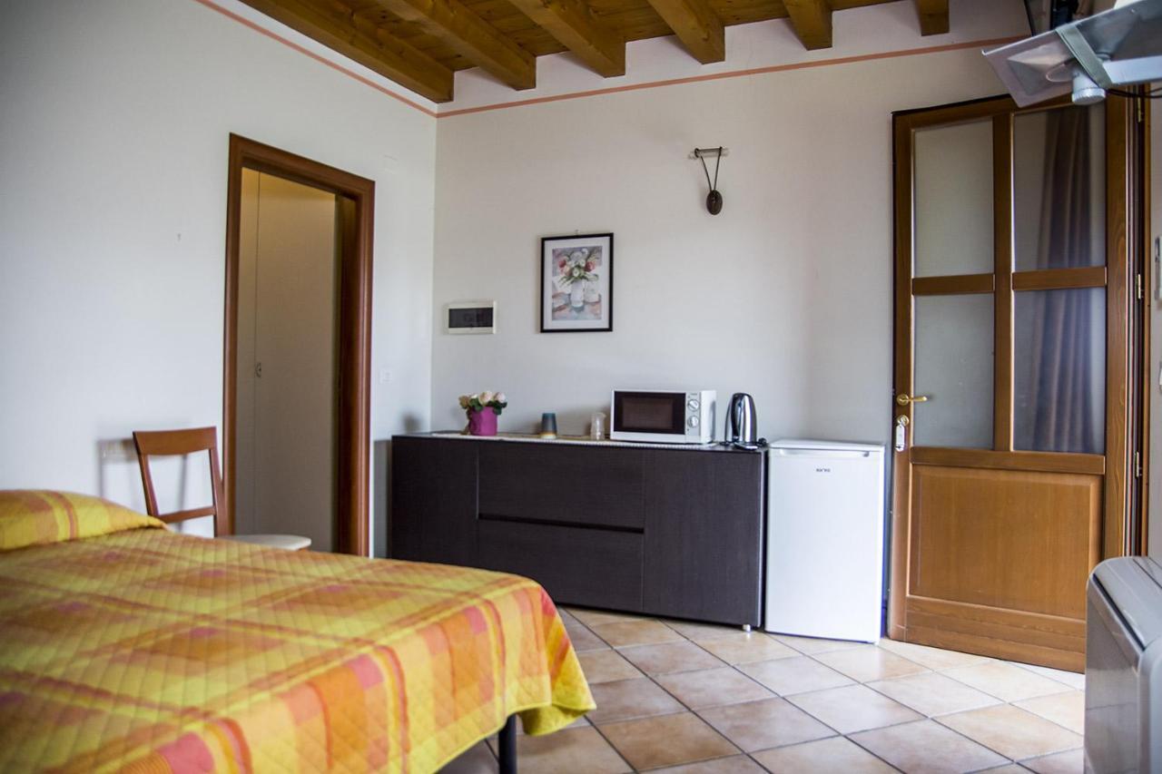 Agriturismo Lupo Bianco Monzambano Exterior photo